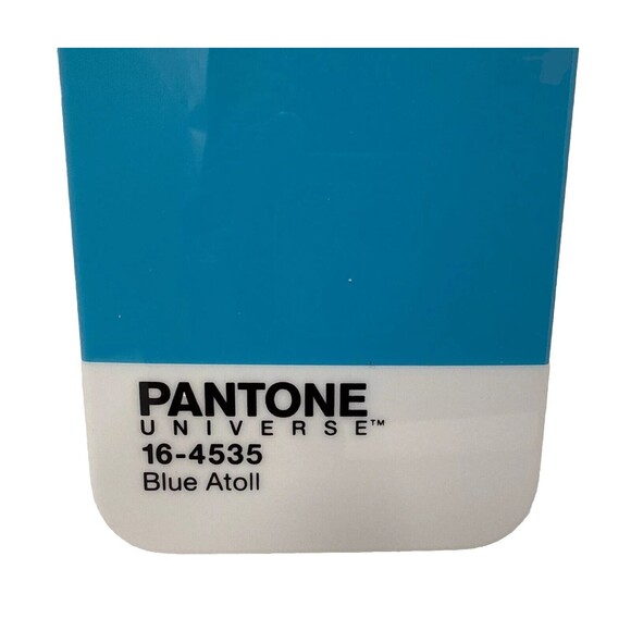 New Pantone Universe Blue Atoll Genuine Back Case for Apple iPhone 5 Cover Slim - Picture 5 of 5